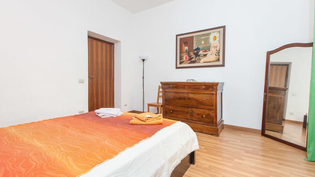 Rental In Rome Santini Apartment 部屋 写真
